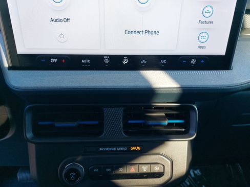 Used 2025 Ford Maverick XLT w/ Equipment Group 302A image 23