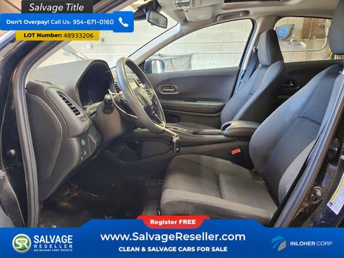 Used 2019 Honda HR-V EX image 9