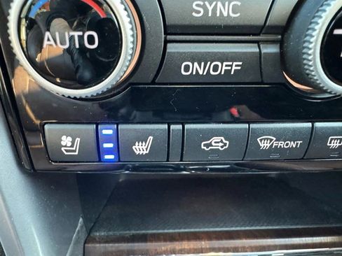 Used 2019 Subaru Ascent Touring image 21