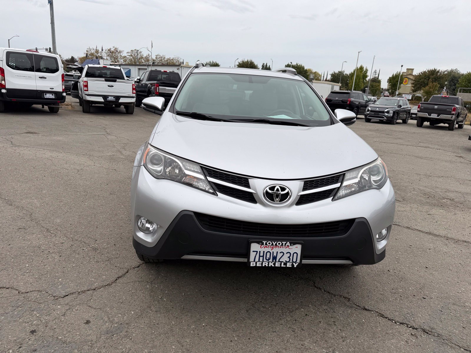 Used 2015 Toyota RAV4 XLE FWD image 8