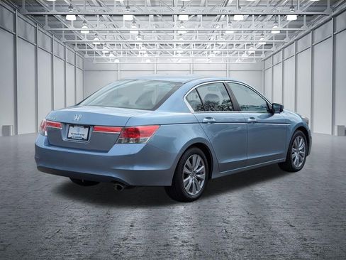 Used 2011 Honda Accord EX image 5