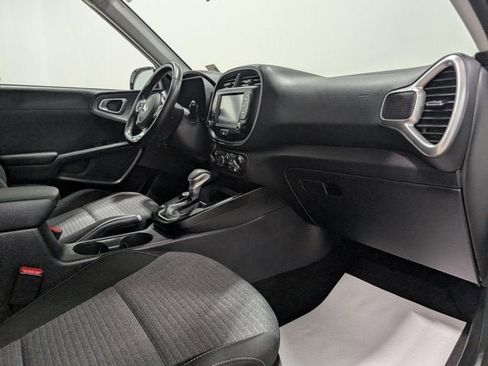 Used 2020 Kia Soul GT-Line w/ GT 2.0L Power Sunroof Package image 17