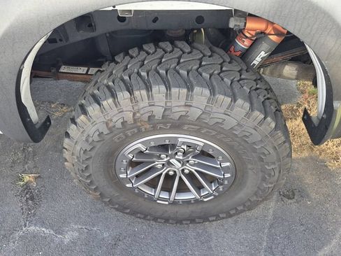Used 2020 Ford F150 Raptor w/ Equipment Group 802A Luxury AWD/4WD image 6