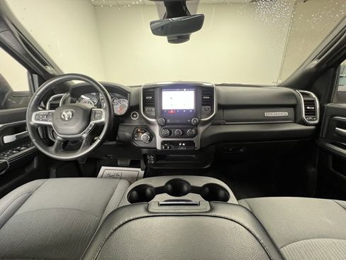 Used 2024 RAM 2500 Big Horn w/ Bed Utility Group image 10