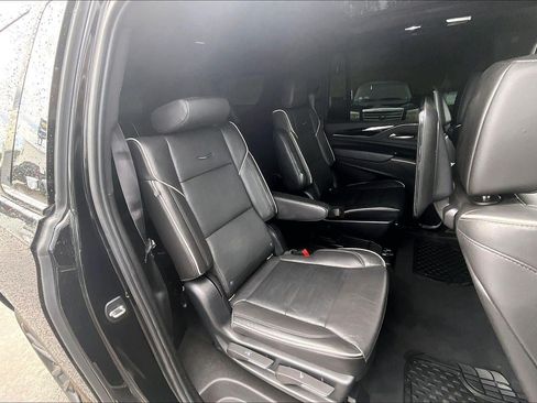 Used 2021 Cadillac Escalade ESV Sport w/ Driver Assist Tech Package AWD/4WD image 23