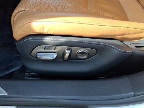 Used 2021 Lexus LS 500 AWD w/ Accessory Package (Z1) image 12