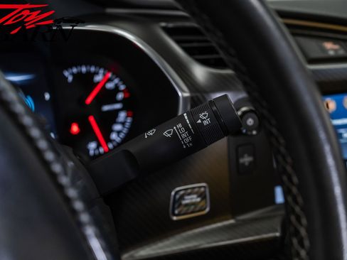 Used 2015 Chevrolet Corvette Z06 w/ 2LZ Preferred Equipment Group image 45