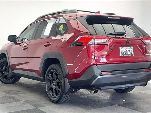 Used 2020 Toyota RAV4 TRD Off-Road AWD/4WD image 10