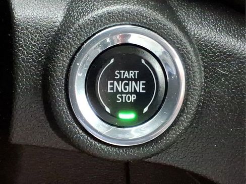 Used 2023 Chevrolet TrailBlazer RS w/ Convenience Package FWD image 24