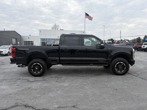 New 2026 Ford F250 Platinum w/ Tremor Off-Road Package AWD/4WD image 2