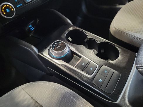 Used 2022 Ford Escape SE FWD image 26