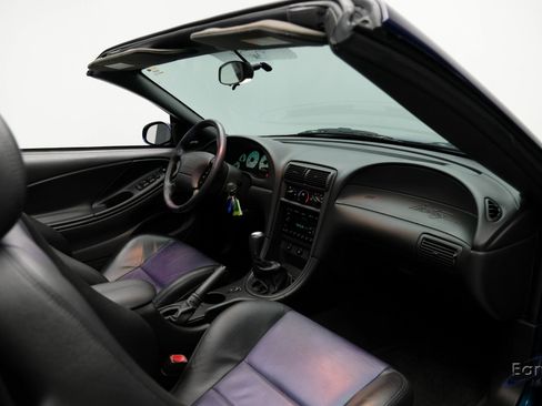 Used 2004 Ford Mustang Cobra image 61