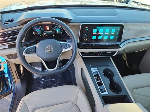 New 2026 Volkswagen Atlas SE image 9