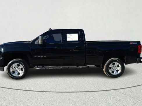 Used 2017 Chevrolet Silverado 1500 LT w/ All Star Edition AWD/4WD image 4
