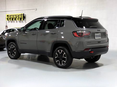 Used 2020 Jeep Compass Trailhawk w/ Cold Weather Group AWD/4WD image 8