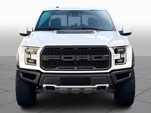 Used 2017 Ford F150 Raptor w/ Equipment Group 802A Luxury image 3
