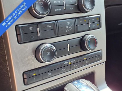 Used 2009 Ford Flex SE FWD image 25