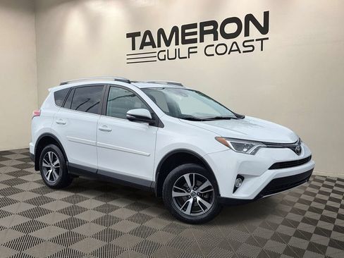 Used 2018 Toyota RAV4 XLE w/ Plus Extra Value Package FWD image 1