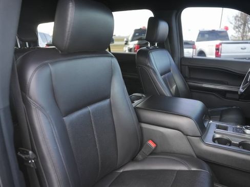 Used 2019 Ford Expedition XLT w/ Equipment Group 202A image 21