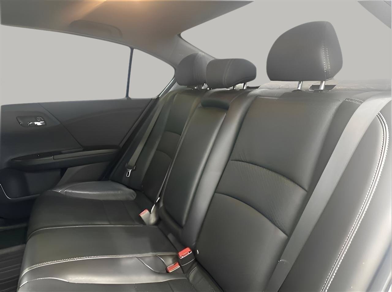 Used 2017 Honda Accord EX-L image 10