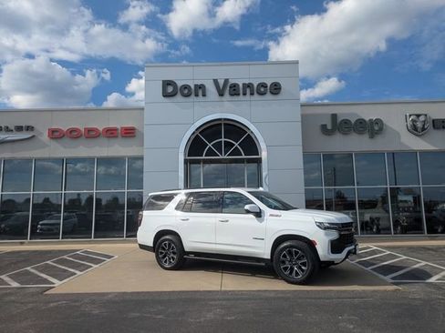 Used 2022 Chevrolet Tahoe Z71 w/ Luxury Package image 1