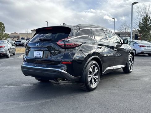 Used 2019 Nissan Murano SV w/ Premium Package image 3
