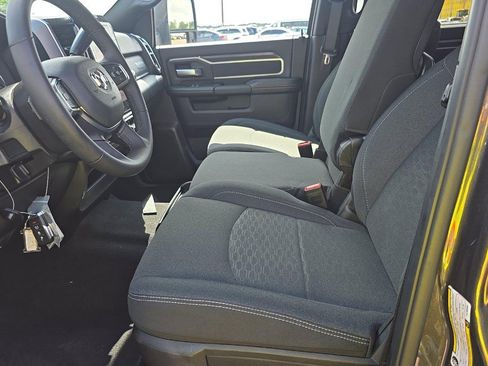 Used 2026 RAM 2500 Big Horn AWD/4WD image 7