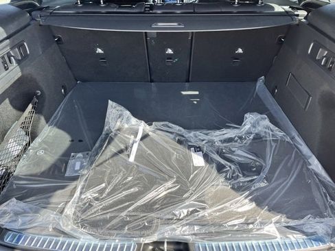 New 2026 Mercedes-Benz GLC 300 image 25