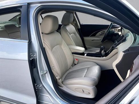 Used 2015 Buick LaCrosse Premium w/ Driver Confidence Package #1 FWD image 7