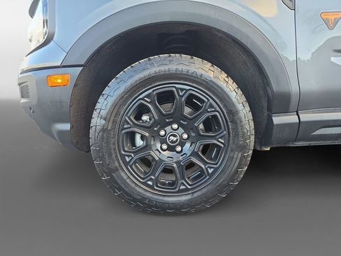 Used 2025 Ford Bronco Sport Badlands image 15