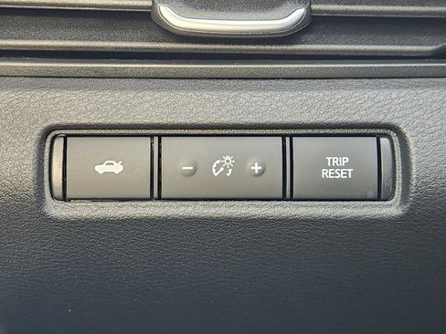 Used 2024 Nissan Altima 2.5 SR w/ SR Premium Package image 26