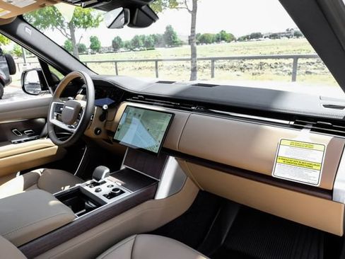New 2027 Land Rover Range Rover SE AWD/4WD image 18