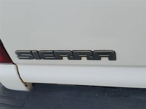 Used 2002 GMC Sierra 1500 2WD Regular Cab image 9
