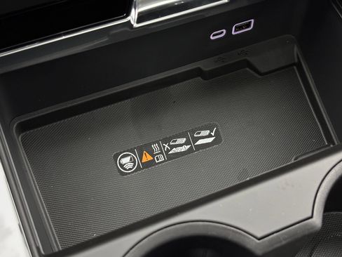 New 2026 GMC Yukon Denali w/ Sun & Power Step Package AWD/4WD image 34