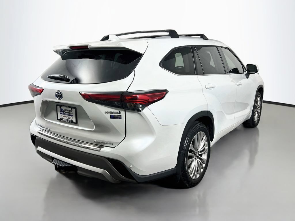 Used 2023 Toyota Highlander Platinum AWD/4WD image 7
