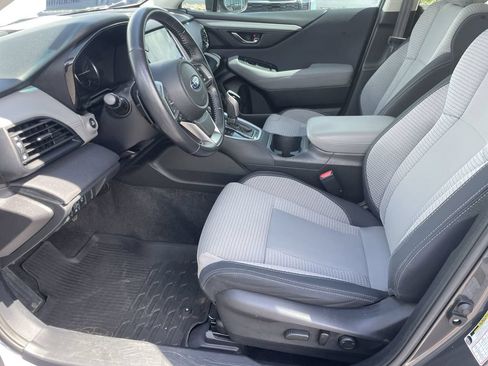 Used 2021 Subaru Outback Premium w/ Tech Package 1 AWD/4WD image 9