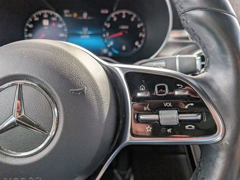 Used 2022 Mercedes-Benz GLC 300 GLC 300 image 30