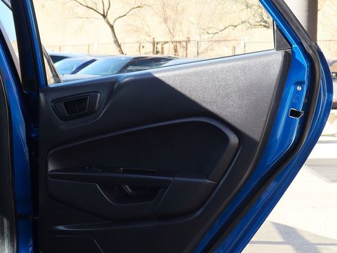 Used 2018 Ford Fiesta SE image 25