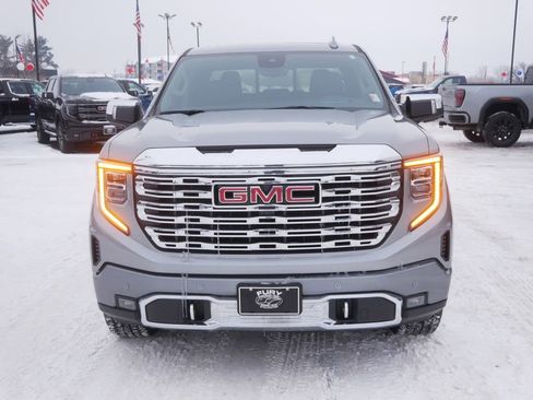 Used 2024 GMC Sierra 1500 Denali w/ Denali Reserve Package image 3