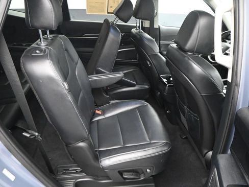 Used 2024 Kia Telluride S w/ S Sunroof Package AWD/4WD image 16