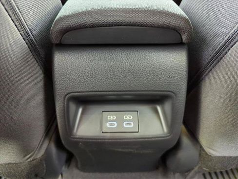 Used 2026 Toyota Corolla SE FWD image 16