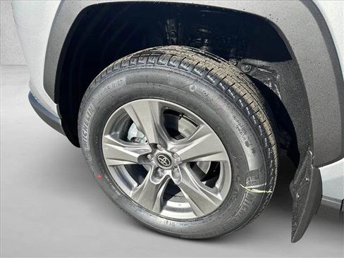 New 2025 Toyota RAV4 XLE image 16
