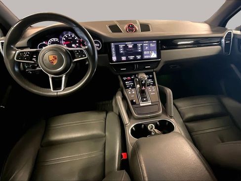 Used 2019 Porsche Cayenne AWD/4WD image 13