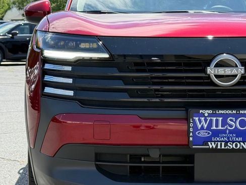 New 2025 Nissan Kicks SV image 36