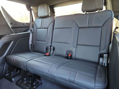 Used 2024 Chevrolet Tahoe RST w/ Luxury Package image 20