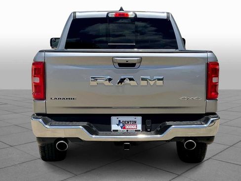 Used 2025 RAM 1500 Laramie AWD/4WD image 4