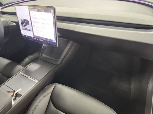 Used 2025 Tesla Model 3 Long Range RWD image 28