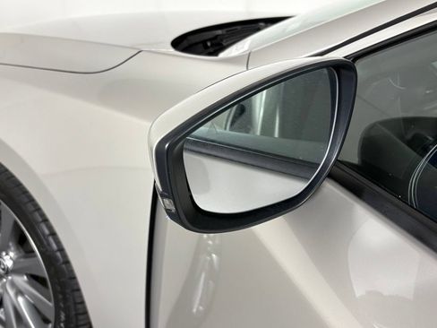Used 2024 MAZDA MAZDA3 s FWD image 13