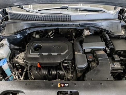 Used 2019 Kia Sorento L FWD image 3