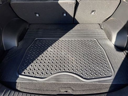 Used 2023 Hyundai Santa Fe SEL image 12